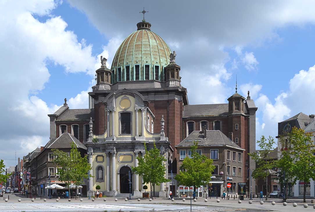 Charleroi in één dag: de charme van de stad in korte tijd Charleroi in één dag: de charme van de stad in korte tijd